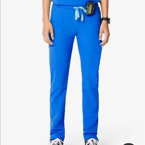 Figs Yola Scrub pant size XS *new never worn*
